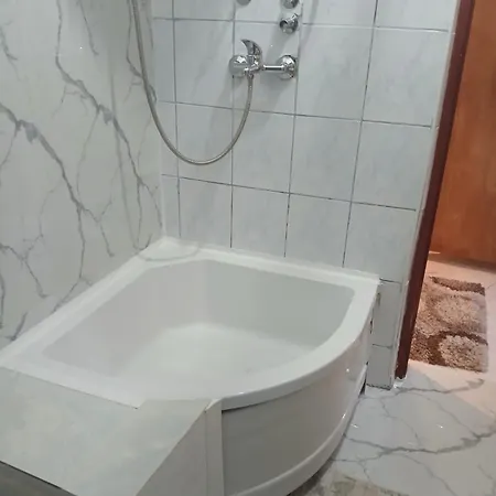 公寓 Sunny 塞拉耶佛