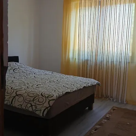 公寓 Sunny 塞拉耶佛